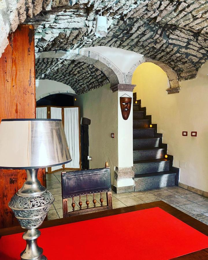 La Vecchia Torre Hotel Bosa Ngoại thất bức ảnh